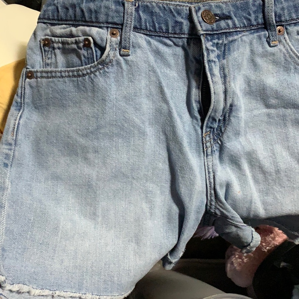 Gap shorts